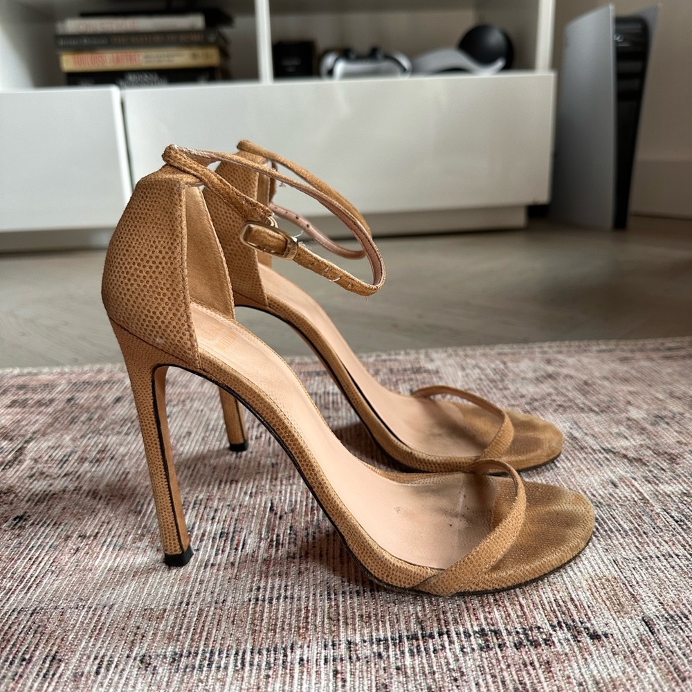 Stuart Weitzman Nudist size 37.5